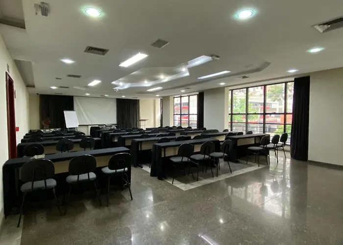 Maxim Plaza Hotel